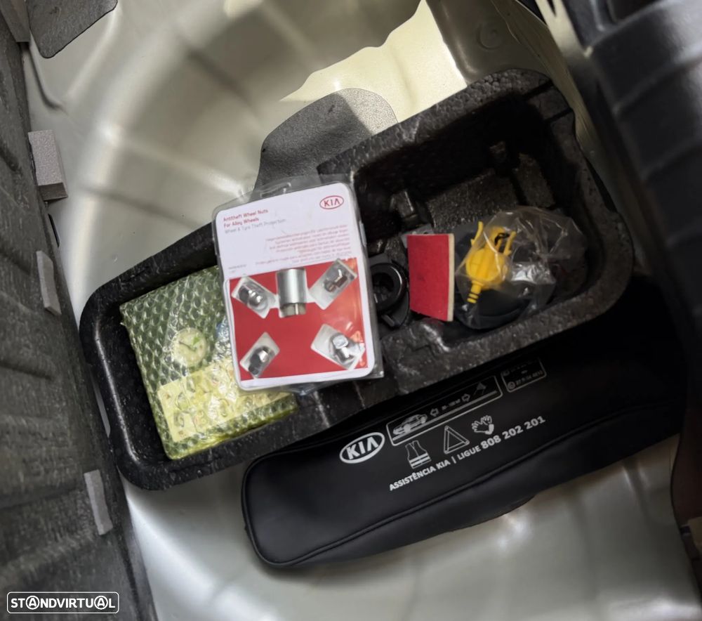 Kia Picanto 1.0 CVVT Urban AMT - 28