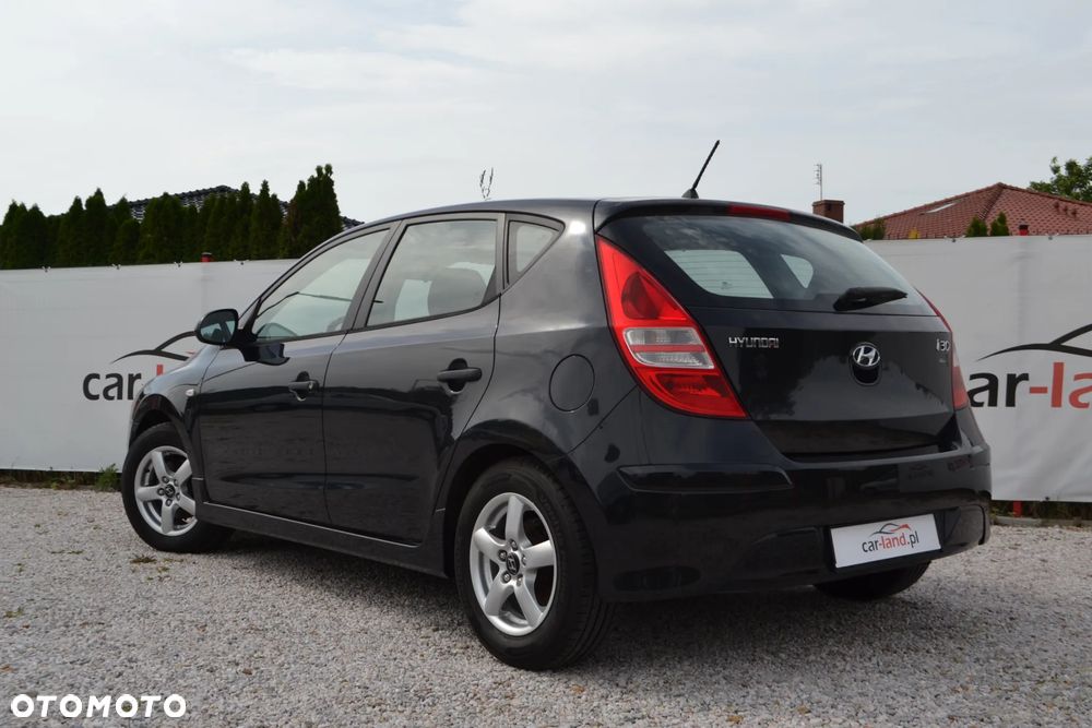 Hyundai i30 1.4 Edition Plus - 13