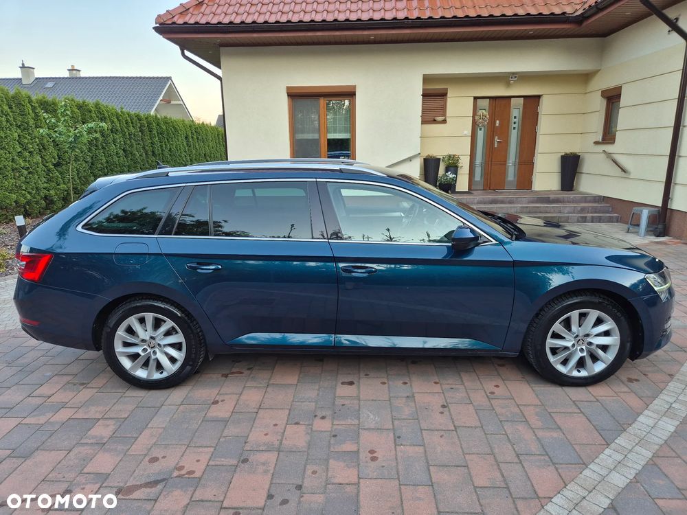 Skoda Superb 2.0 TDI SCR Ambition DSG - 16