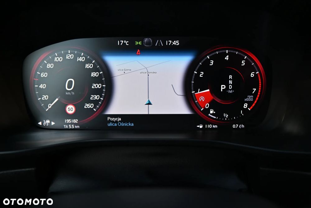 Volvo XC 40 T3 Geartronic Momentum Pro - 28