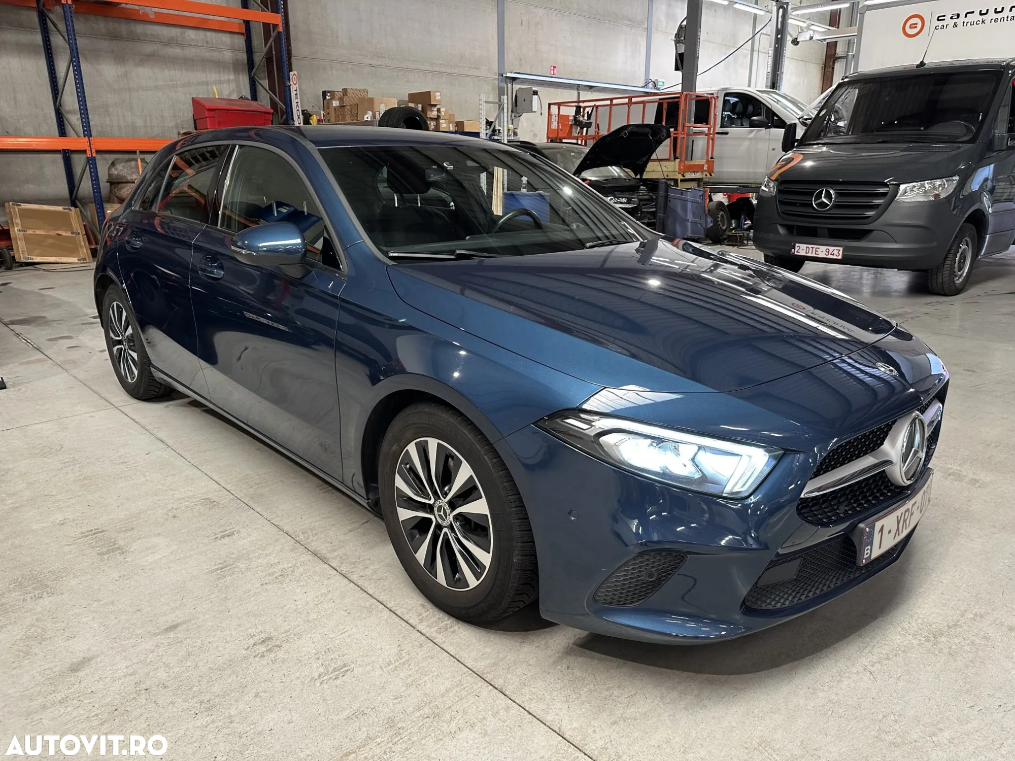 Mercedes-Benz A - 9