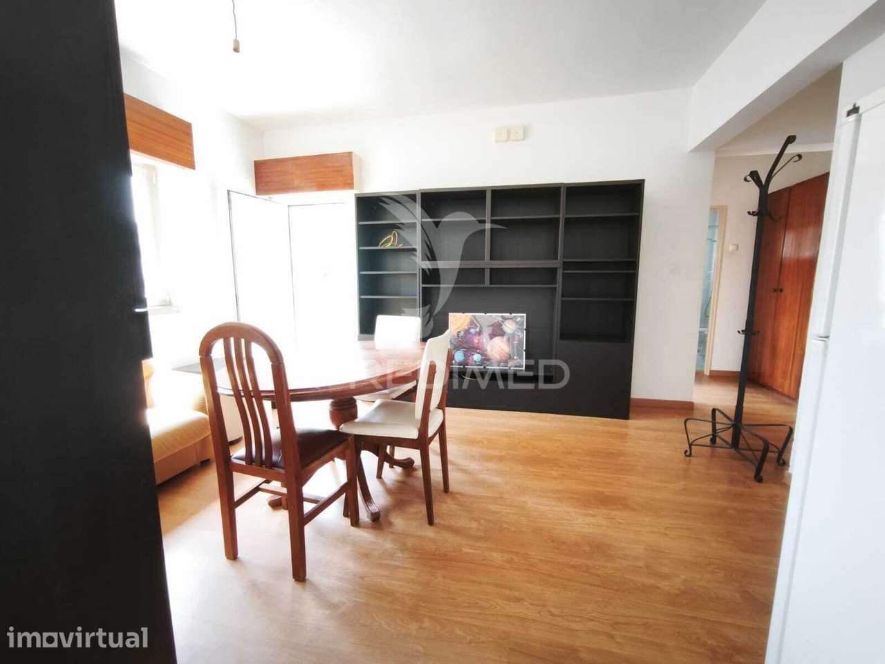 Apartamento T1+1 a 700 m do Metro - Grande imagem: 3/21