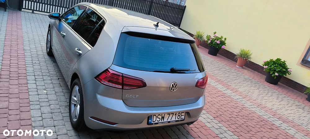 Volkswagen Golf 1.0 TSI Trendline - 6