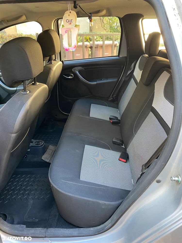 Dacia Duster 1.5 dCi 4x4 Laureate - 7