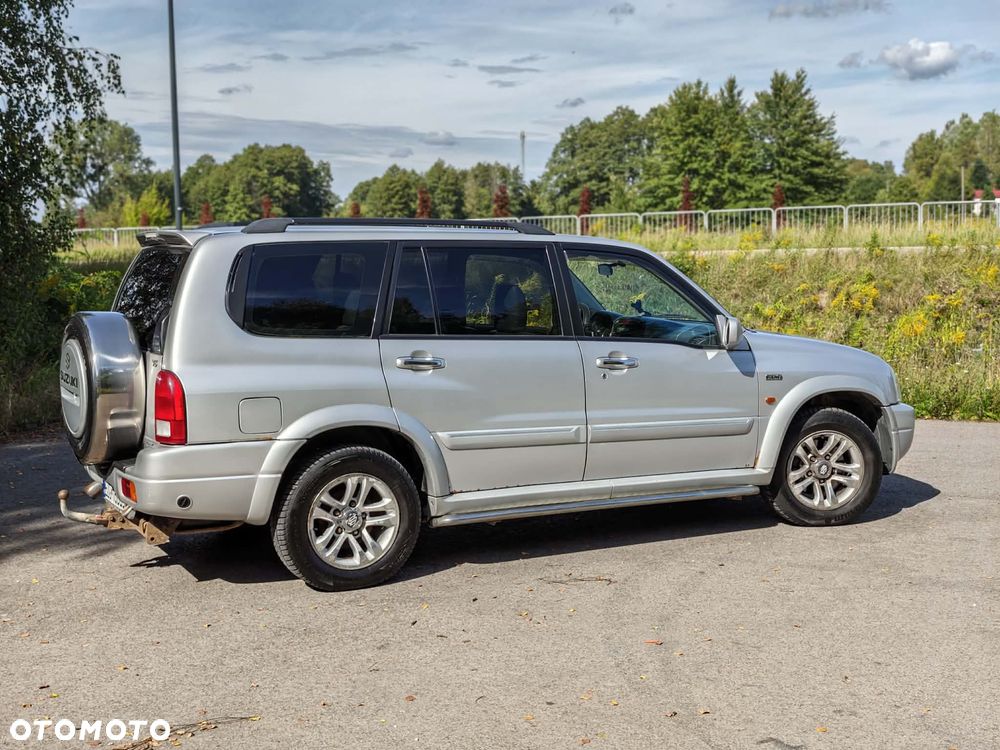 Suzuki Grand Vitara 2.7 V6 7os - 4