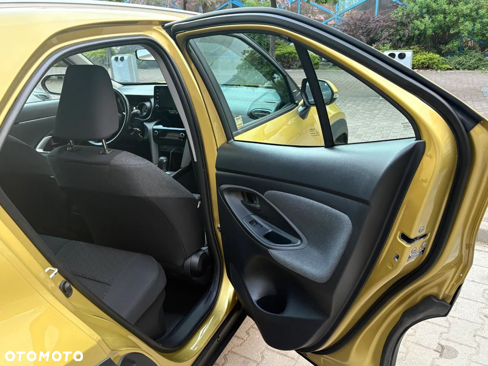 Toyota Yaris Cross Hybrid 1.5 Comfort - 20