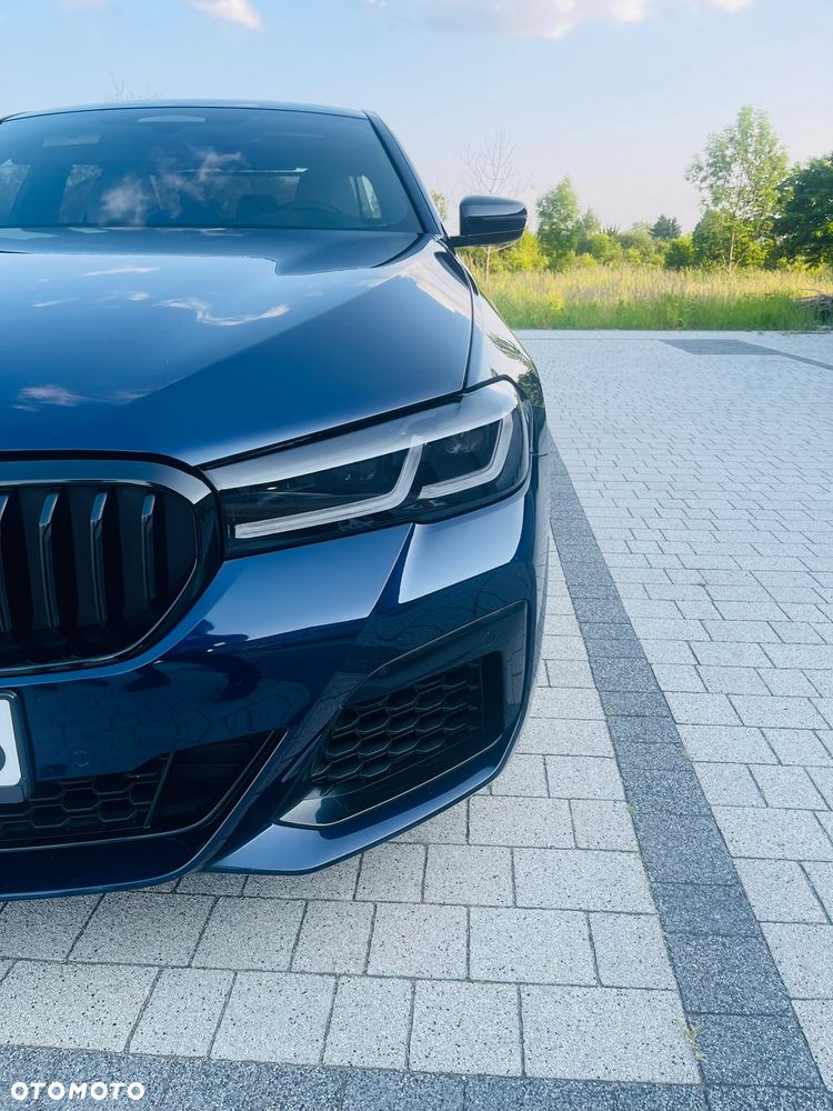 BMW Seria 5 M550i xDrive sport - 5