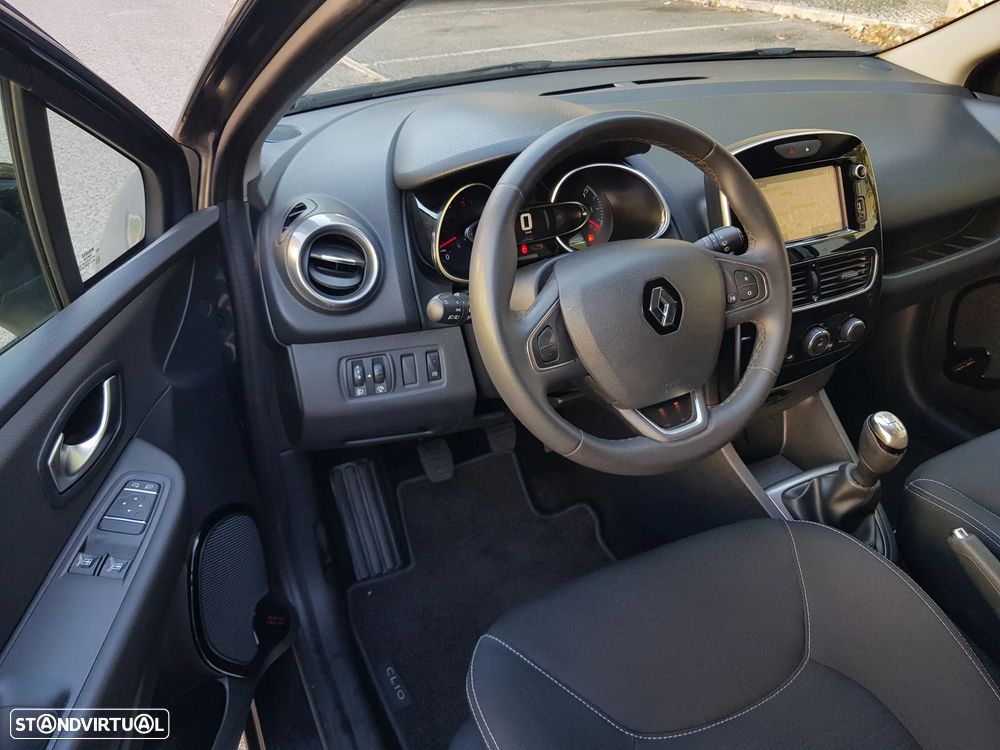 Renault Clio Sport Tourer 1.5 dCi Limited EDition - 38