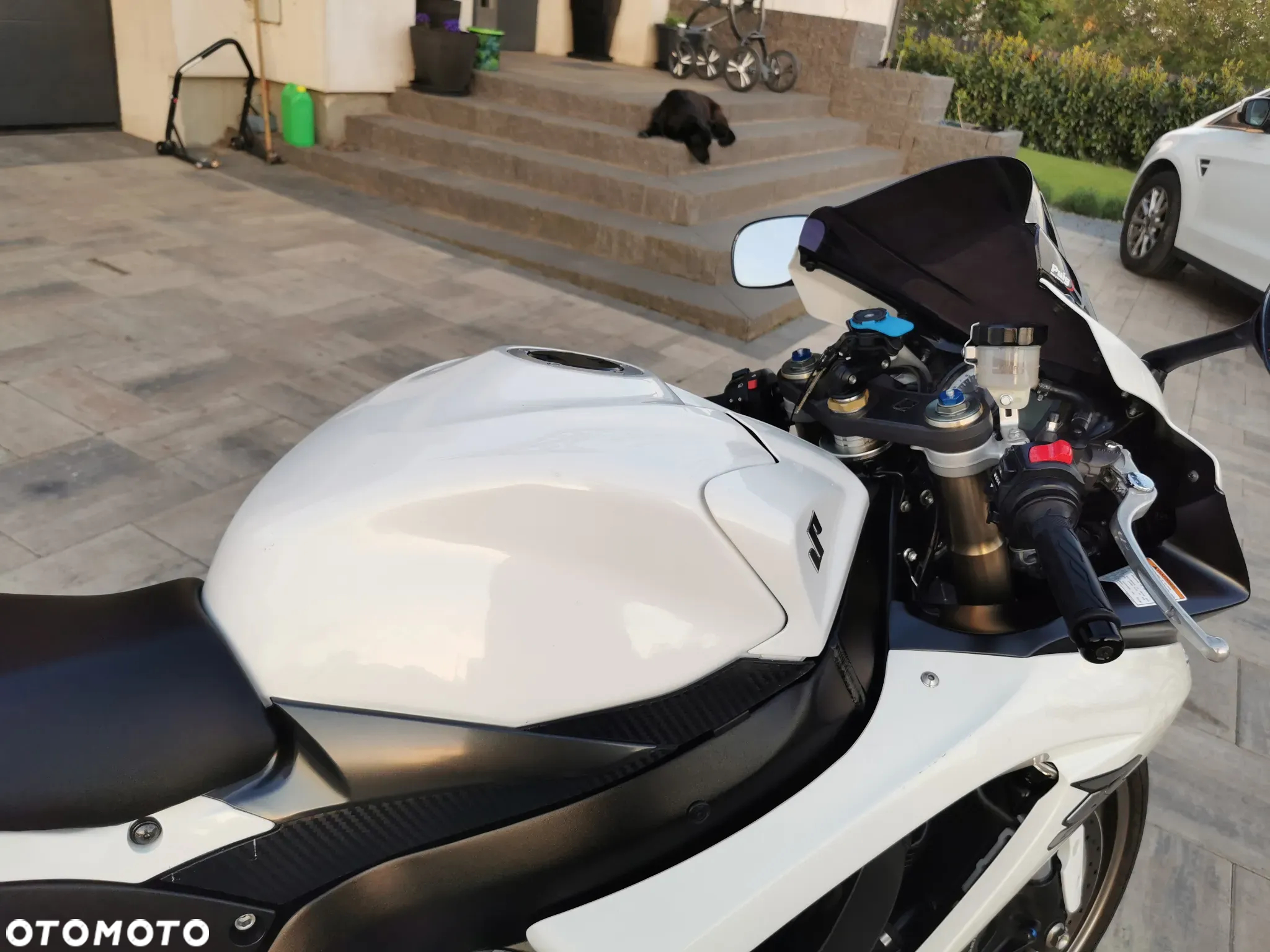 Suzuki GSX-R - 23