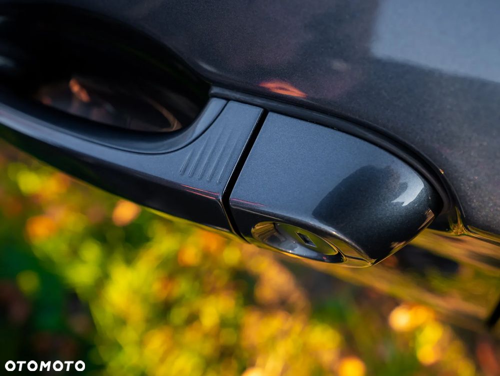 BMW Seria 1 120d Sport Line - 38