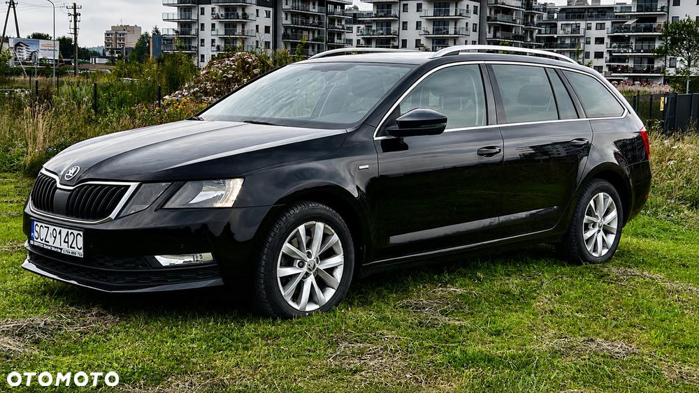 Skoda Octavia 2.0 TDI SCR Clever DSG - 2
