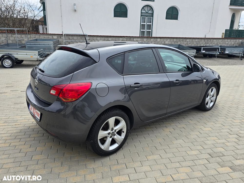 Opel Astra 1.6 Enjoy - 4