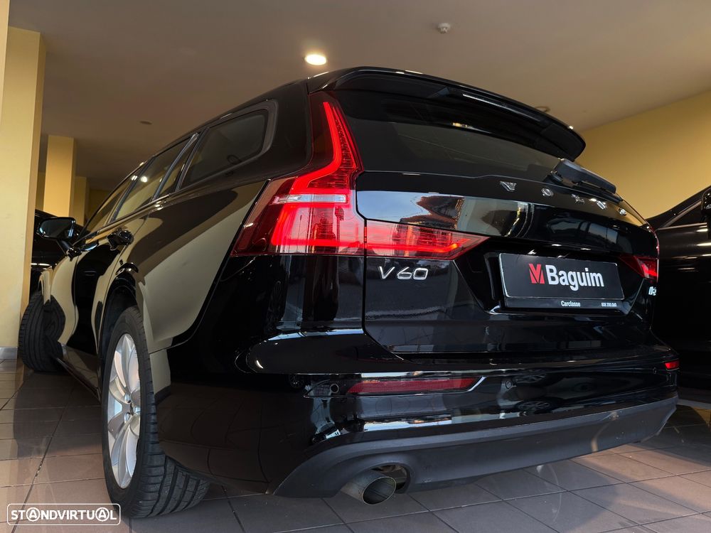 Volvo V60 2.0 B4 Momentum Geartronic - 15