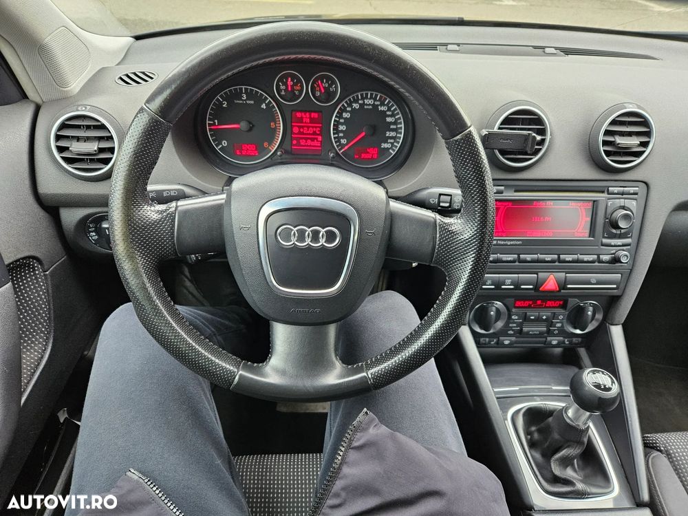 Audi A3 2.0 TDI ack DPF S line Sportpaket (plus) - 5