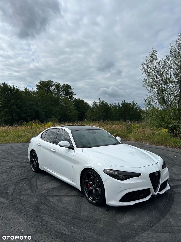 Alfa Romeo Giulia 2.0 Turbo Veloce - 11
