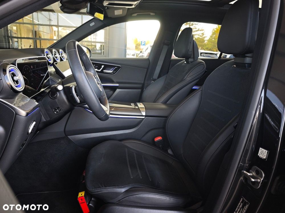 Mercedes-Benz GLC 220 d mHEV 4-Matic AMG Line - 11