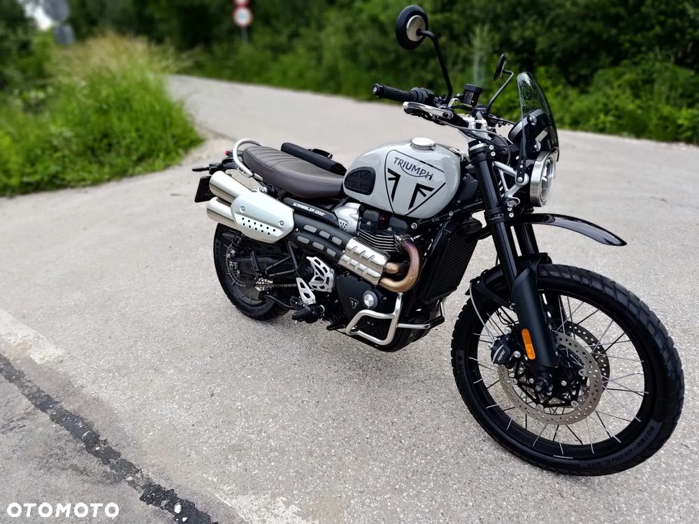 Triumph Scrambler - 7