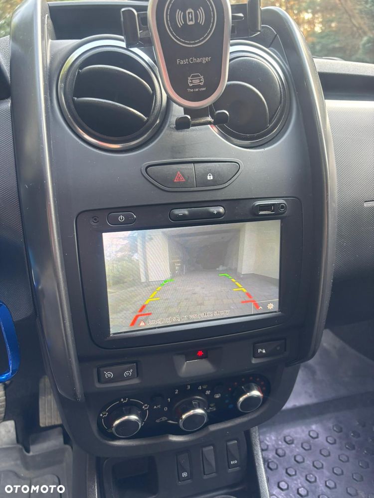 Dacia Duster 1.6 SCe Laureate S&S - 15