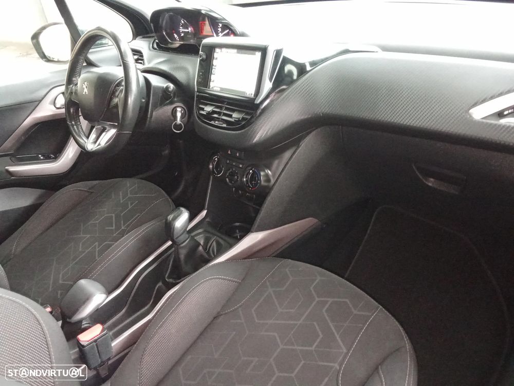 Peugeot 2008 82 VTI Allure - 10