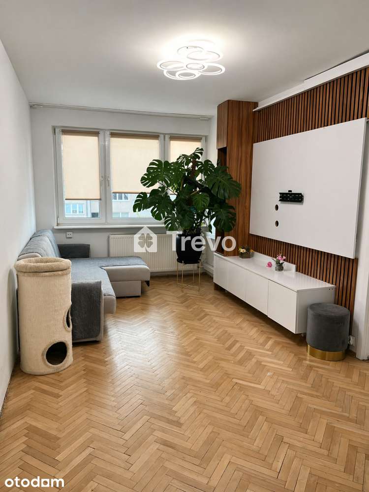 Skm | Balkon | Możliwy zakup dla obcokrajowców