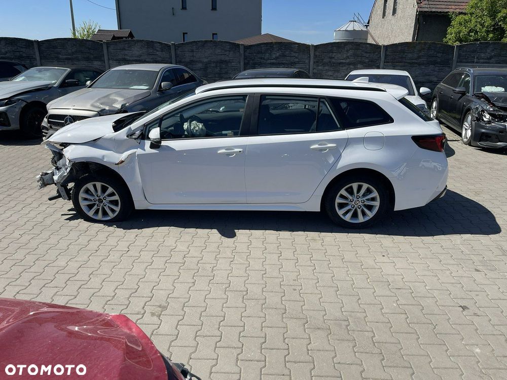 Toyota Corolla 1.8 Hybrid Comfort - 4