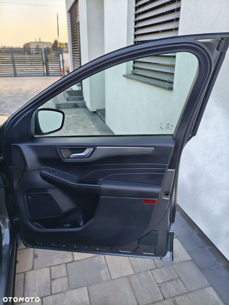 Ford Kuga 2.5 Duratec FHEV TITANIUM - 14