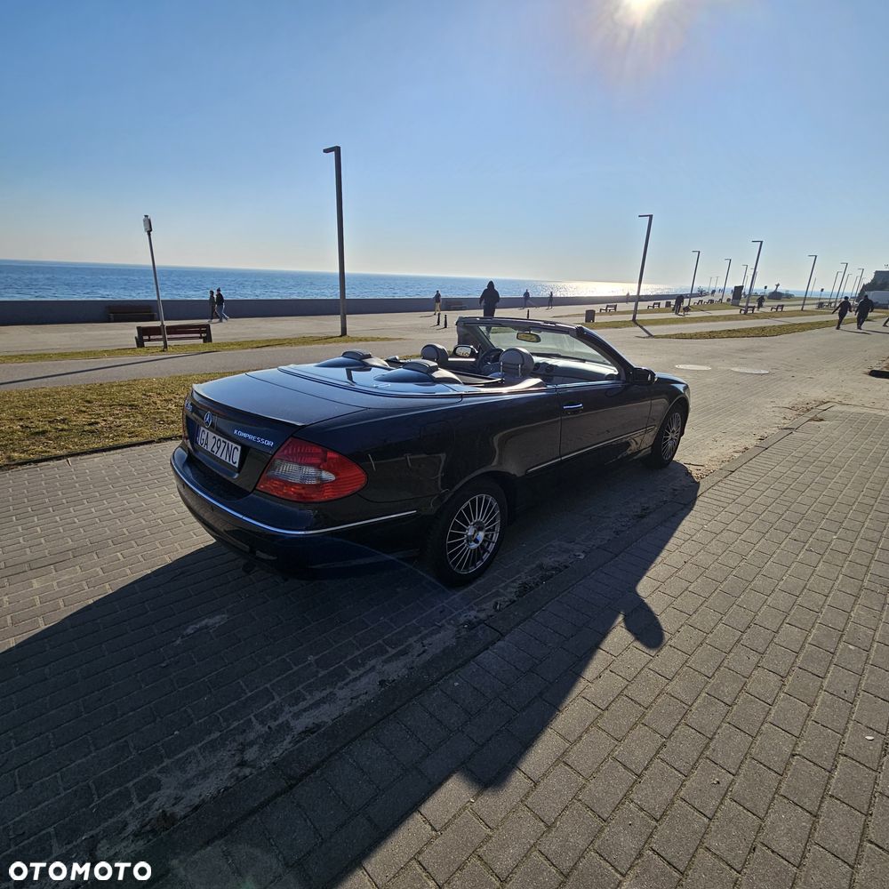 Mercedes-Benz CLK - 4