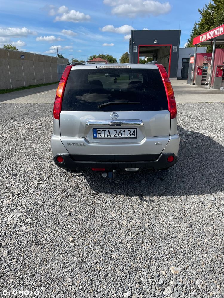 Nissan X-Trail 2.0 dCi XE - 5