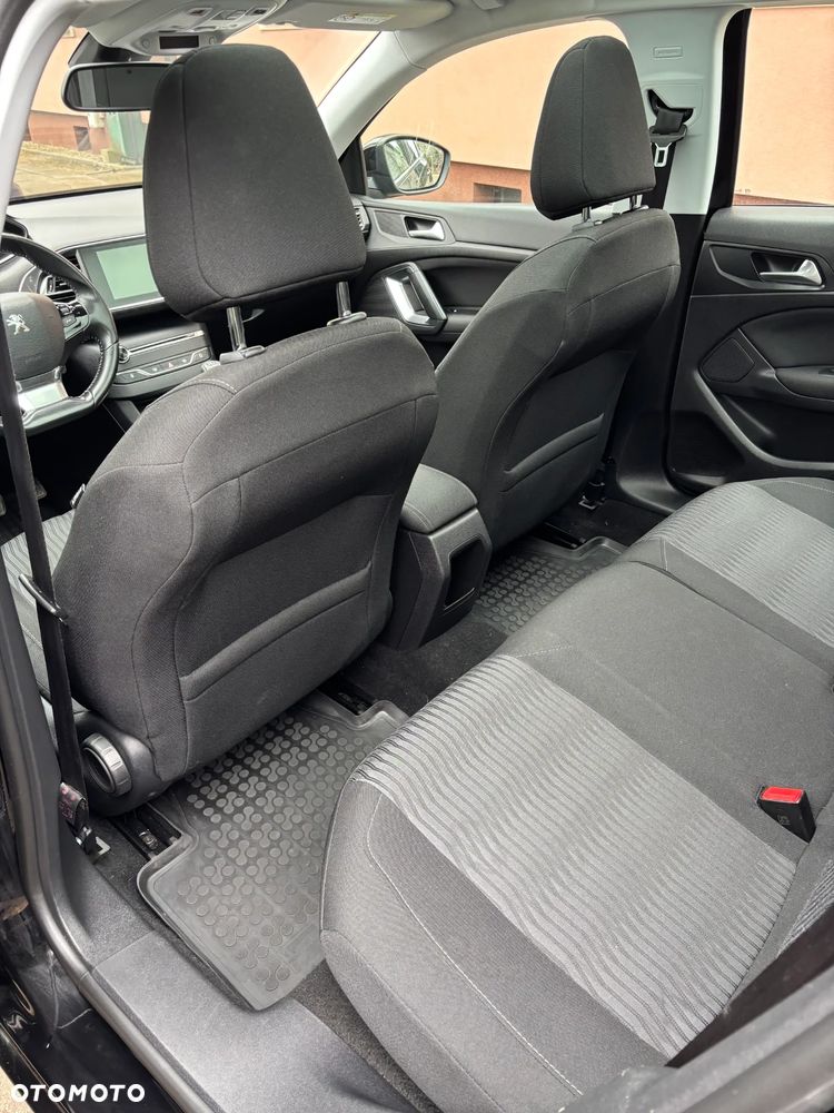 Peugeot 308 BlueHDi 120 Stop & Start Active - 17