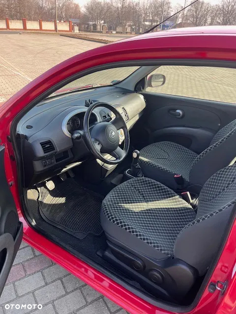Nissan Micra - 8