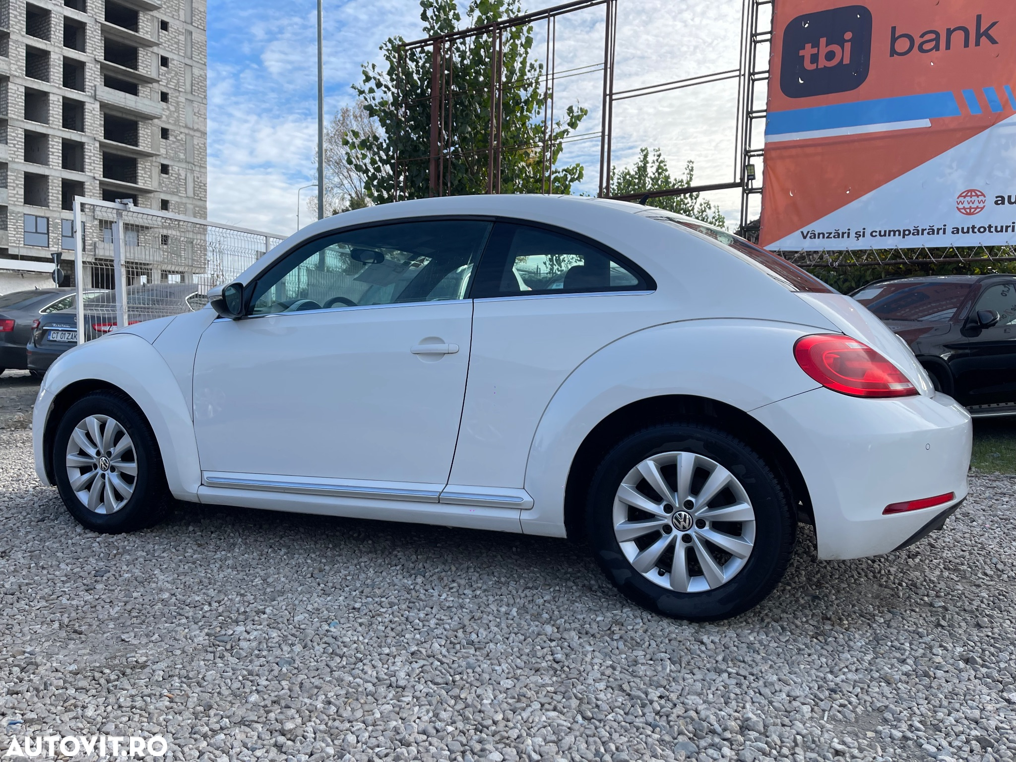 Volkswagen Beetle 1.6 TDI Design - 32