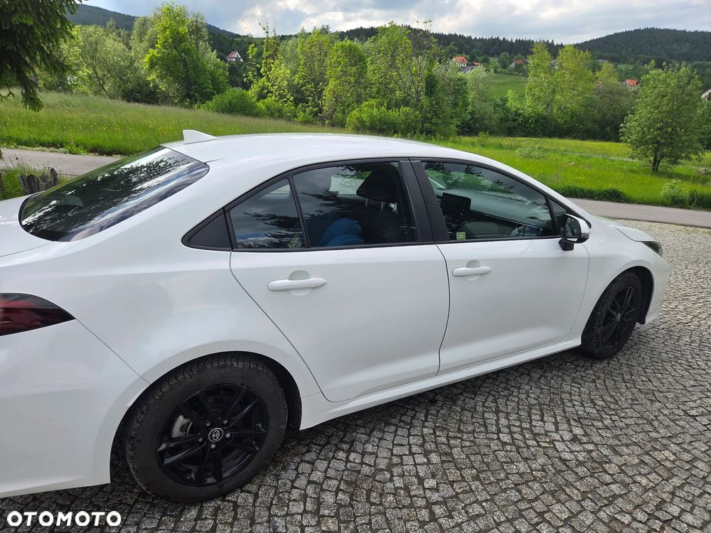 Toyota Corolla - 5