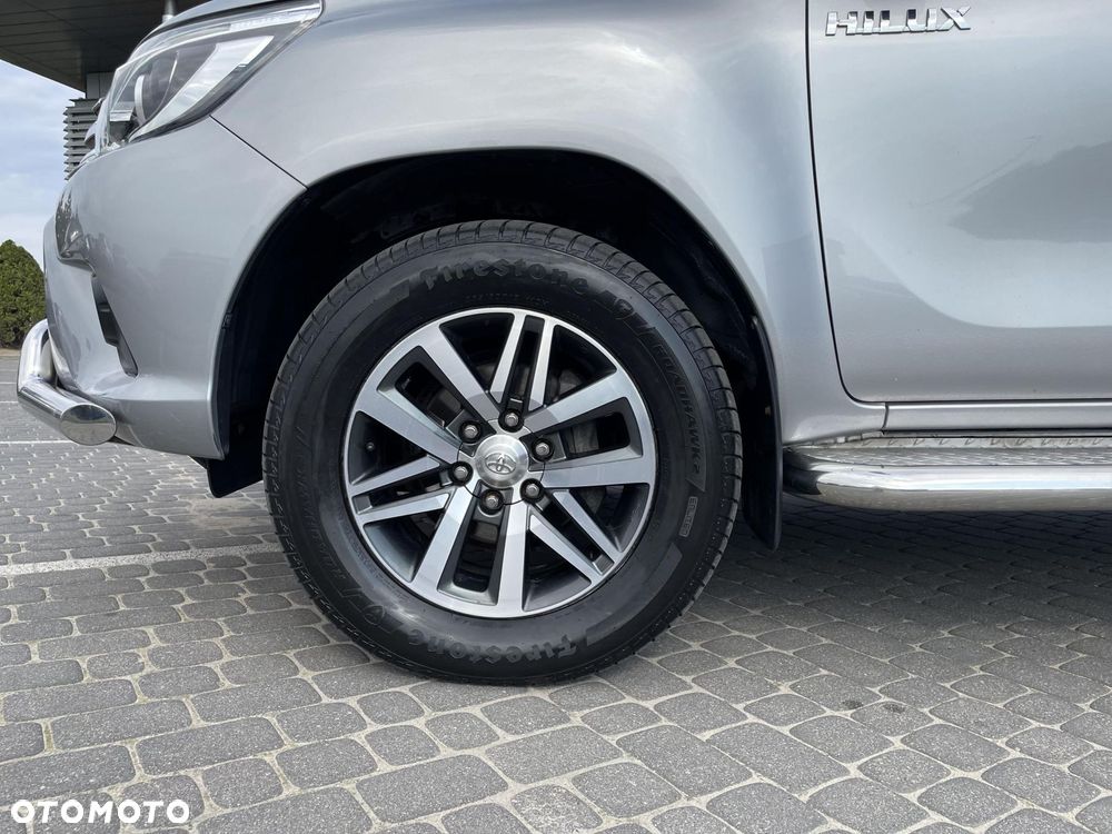Toyota Hilux 2.4 D-4D Double Cab SR5 4x4 - 18