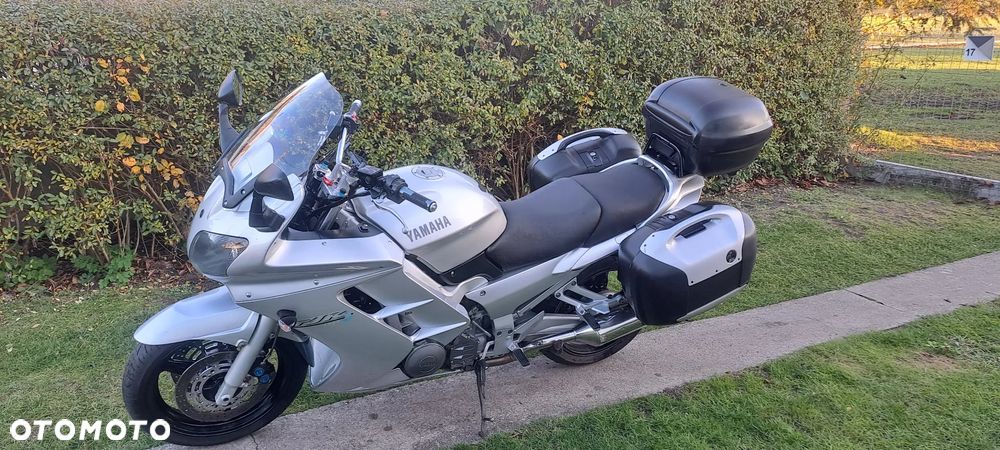Yamaha FJR - 2