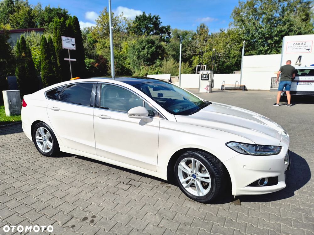 Ford Mondeo 2.0 TDCi Titanium PowerShift - 4