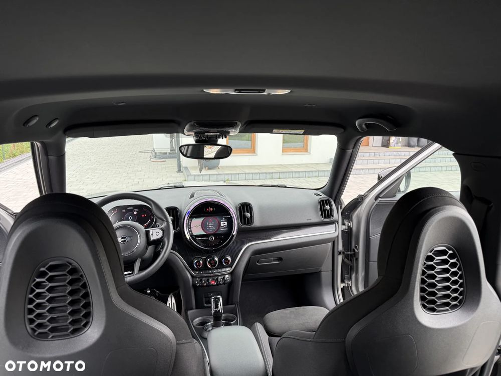 MINI John Cooper Works - 13