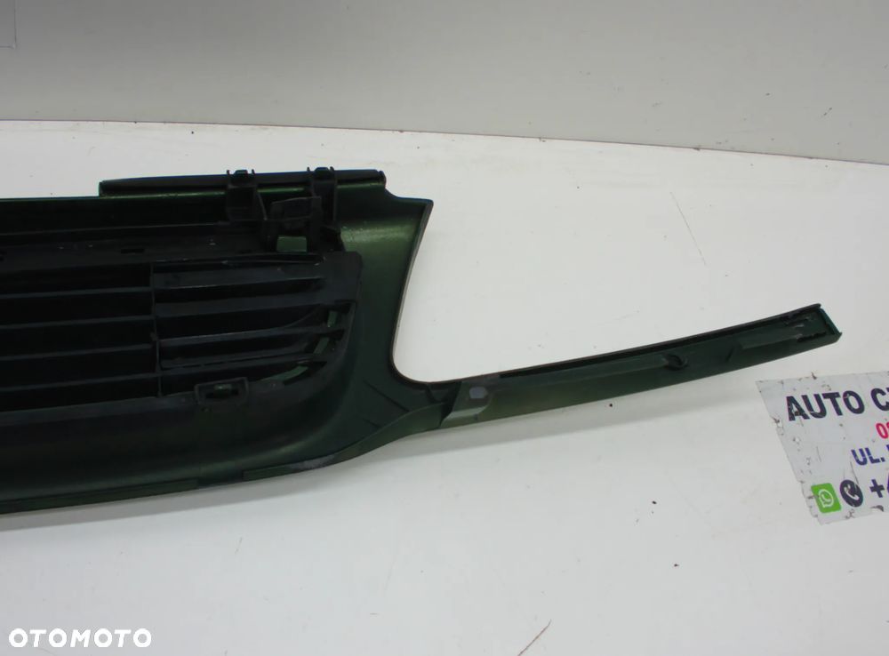 Opel Astra F Grill Atrapa przód Z369 - 7