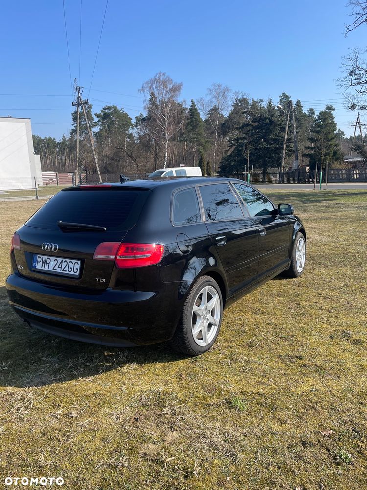 Audi A3 Sportback 1.6 TDI DPF Ambition - 3
