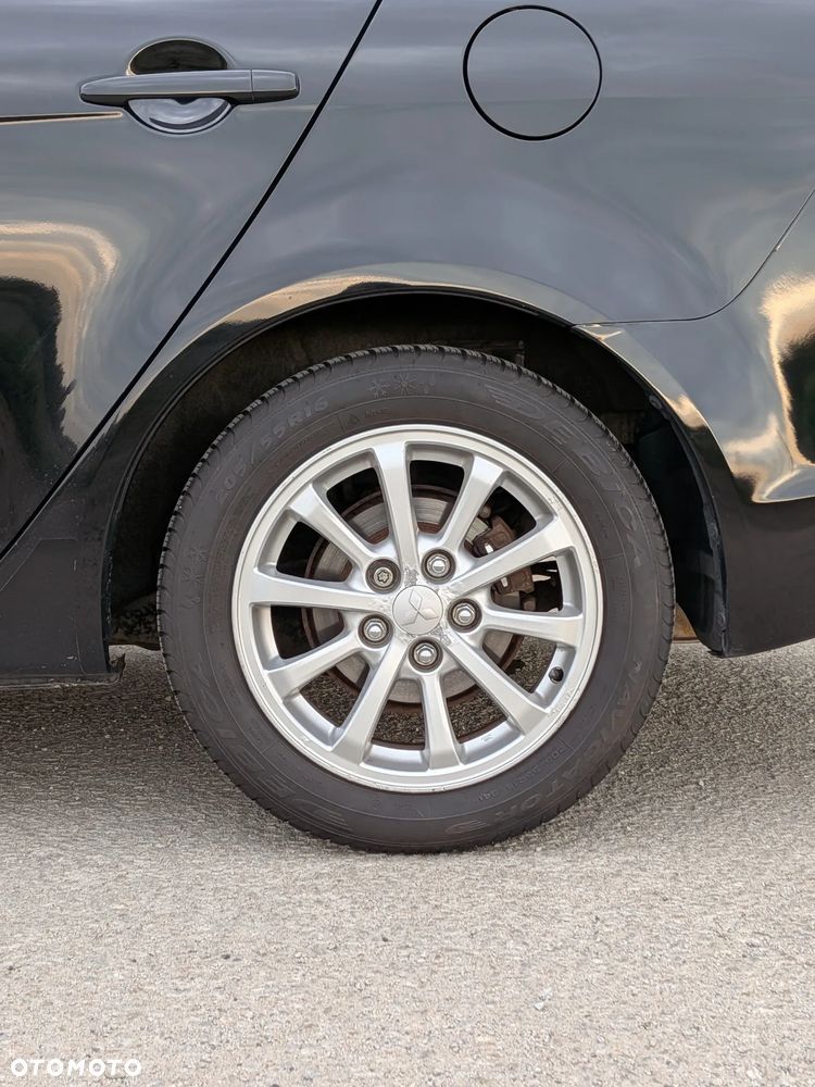 Mitsubishi Lancer 1.8 DI-D+ ClearTec XTRA - 32