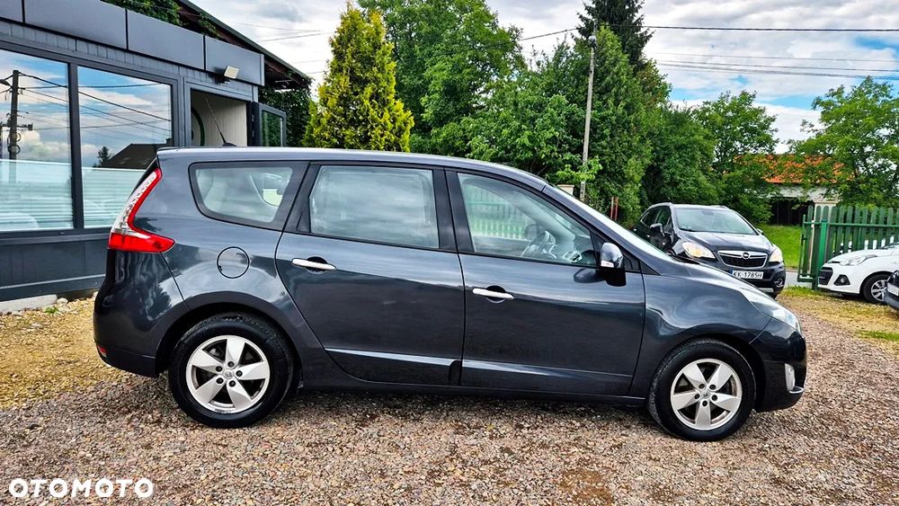 Renault Grand Scenic Gr 2.0 16V Privilege CVT Euro5 - 11