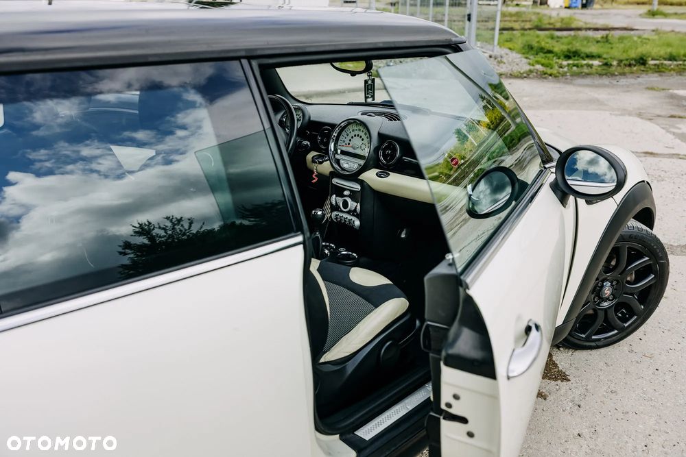 MINI Cooper S - 29