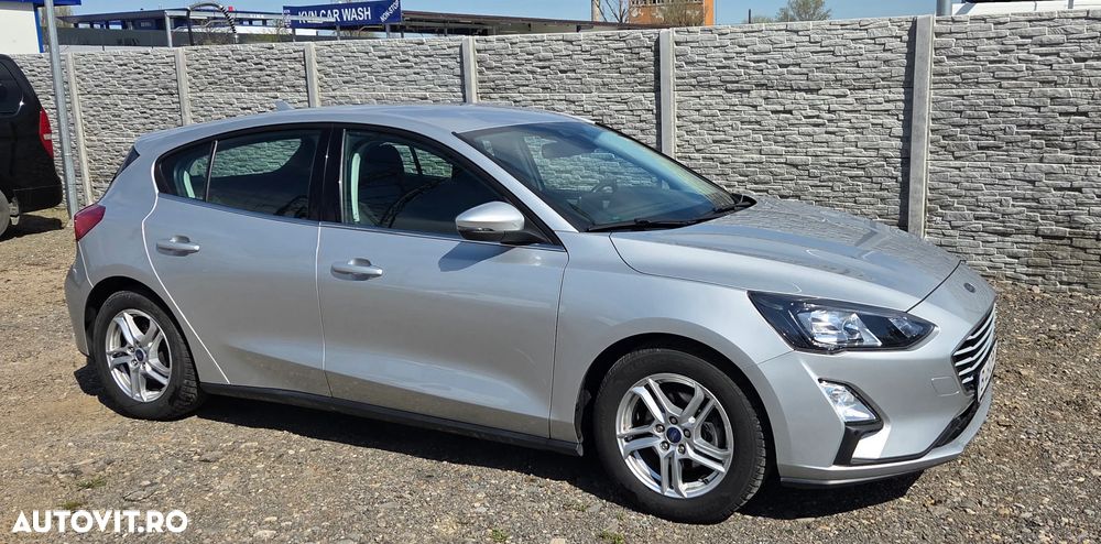 Ford Focus 1.0 EcoBoost Connected - 10