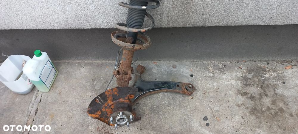 zwrotnica  zawieszenie przód Subaru 3.0  Legacy IV 2004 2009 EU POZNAN - 1
