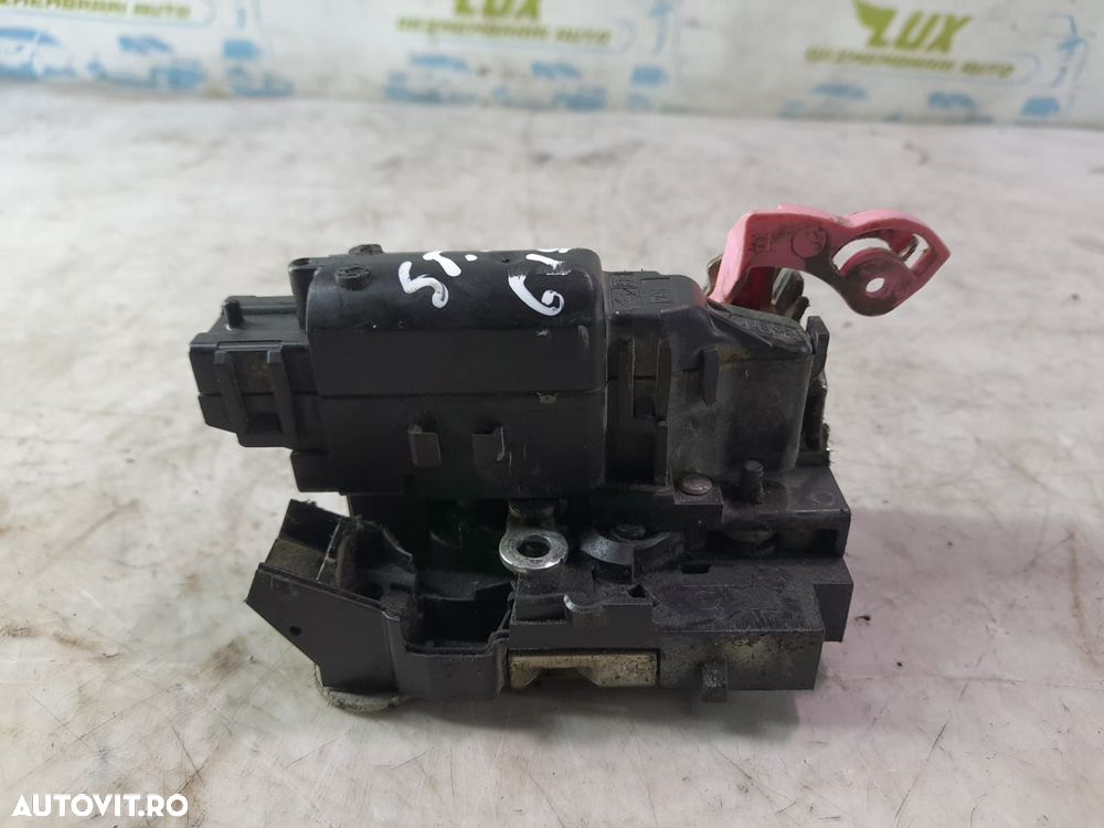 Broasca stanga spate Dacia Duster 1 [facelift] [2013 - 2017] 1.5 dci - 1