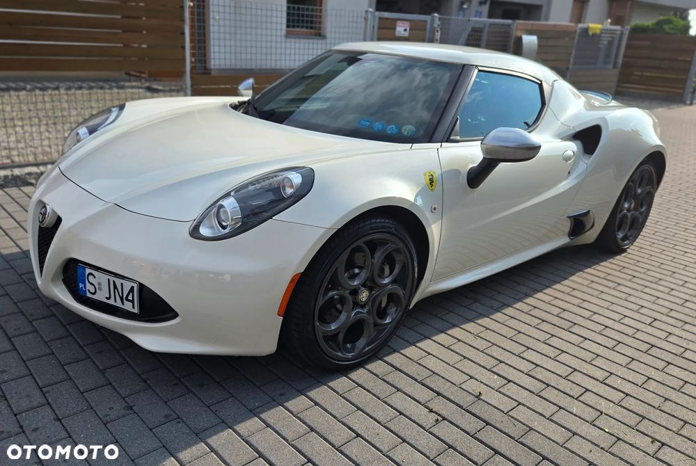 Alfa Romeo 4C - 1