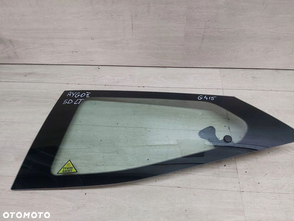 Toyota AYGO II szyba drzwi lewy tył 5D 14-20r - 1