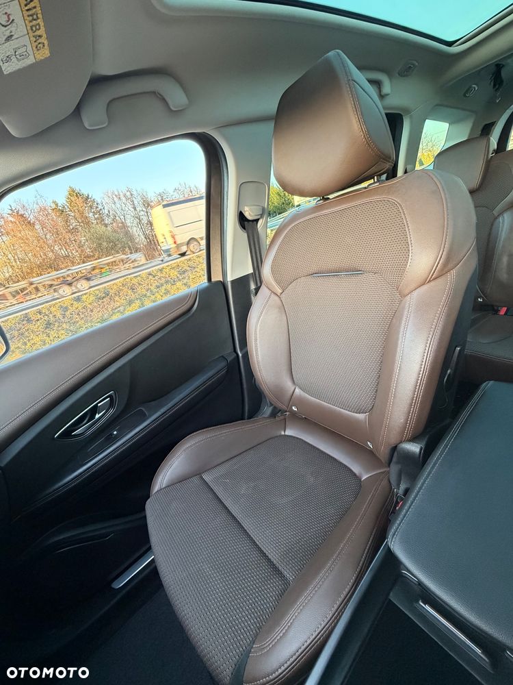 Renault Grand Scenic Energy dCi 130 Start & Stop Euro 6 Bose Edition - 28