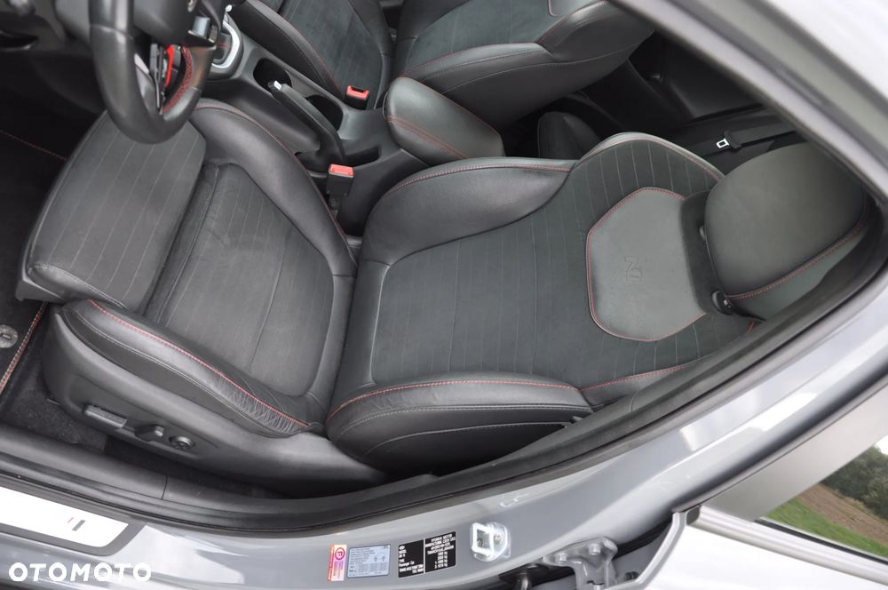 Hyundai i30 N - 19
