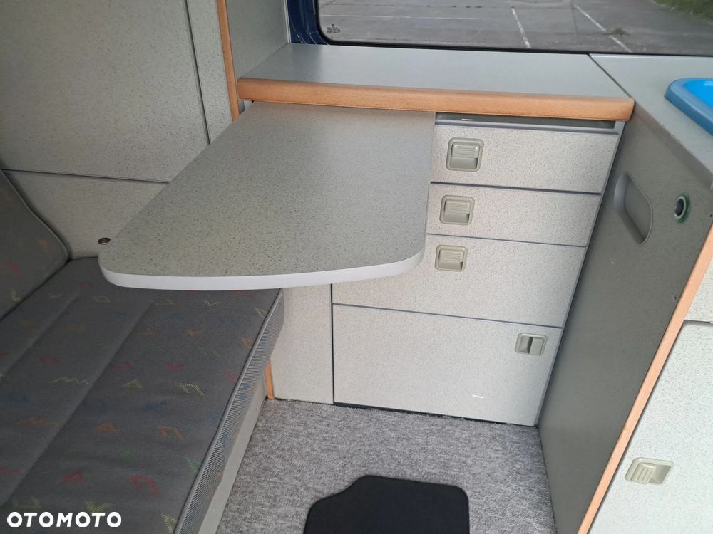 Volkswagen Transporter - 34