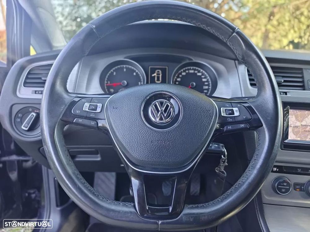 VW Golf 1.6 TDi Trendline BlueMotion - 30